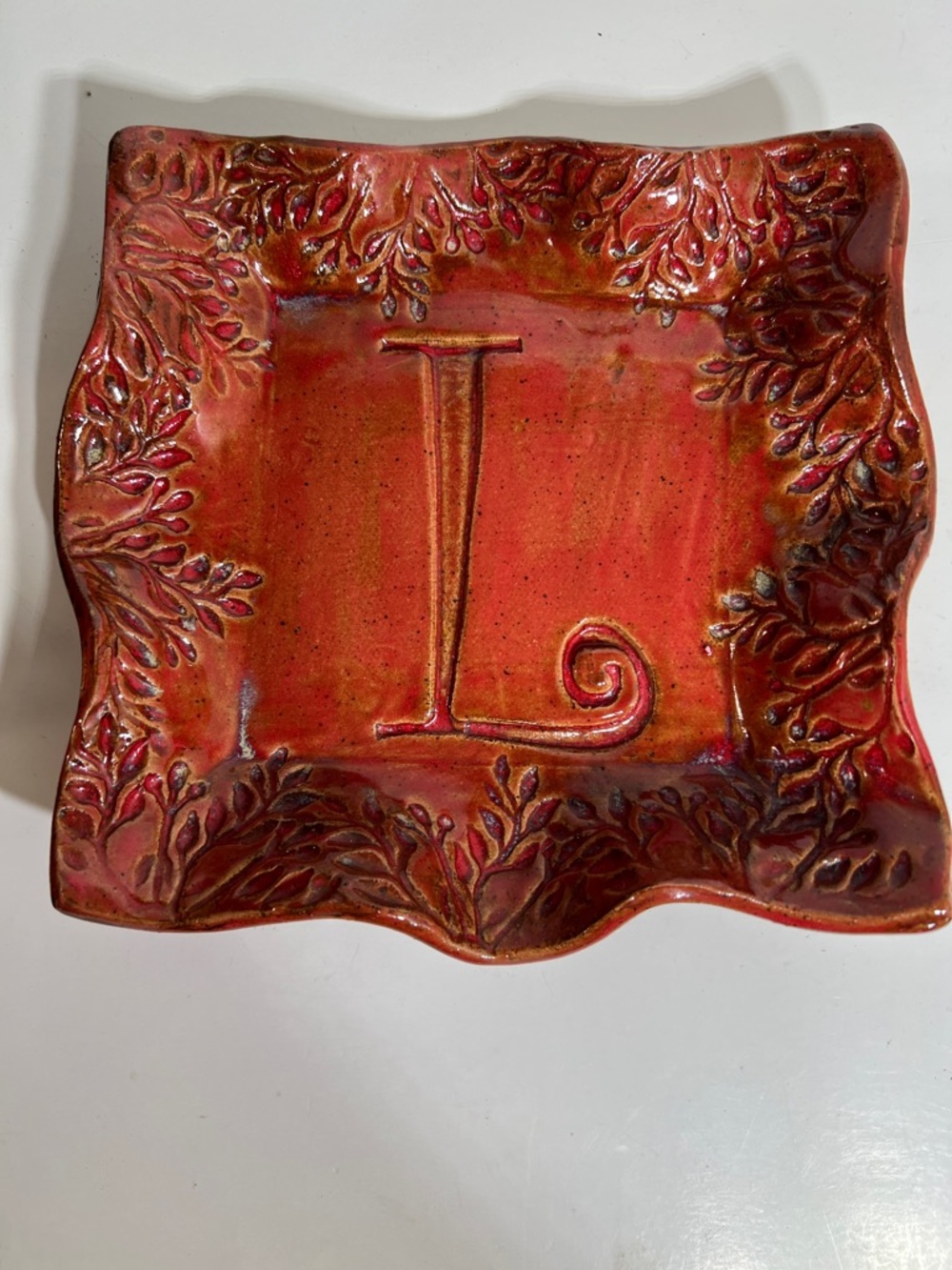 VesseL USA Red and Brown Handcrafted Ceramic Initial 'L' Trinket Dish